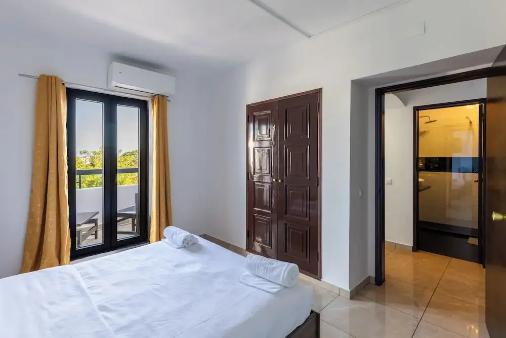 Double Apartment with garden view (full double bed)