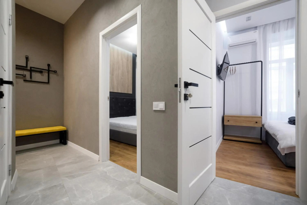 Royal apartment on Hmelnytskogo 37