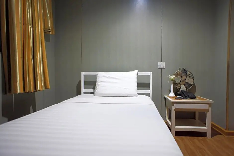 Premier room