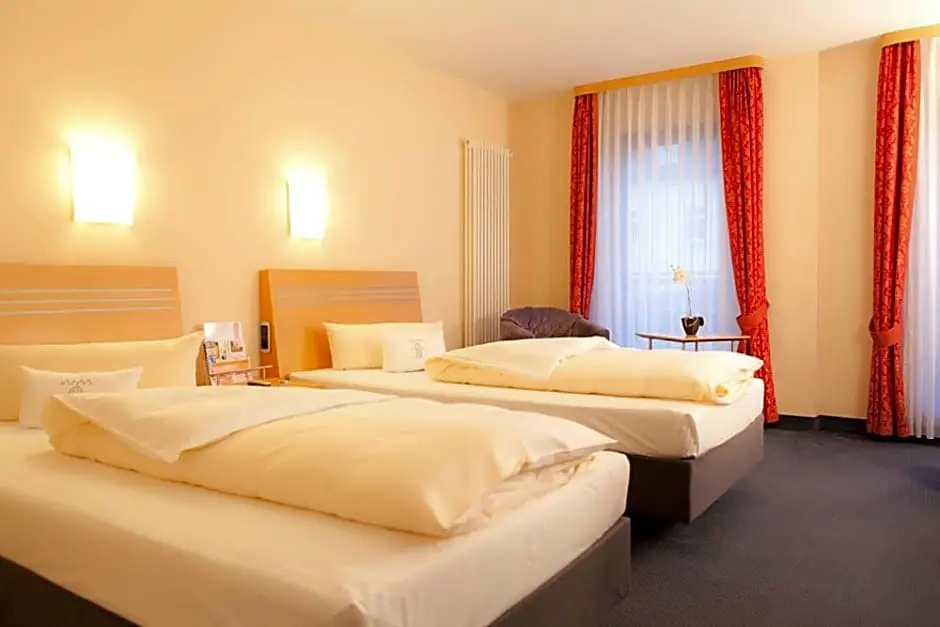 Hotel Theresientor - Chambres