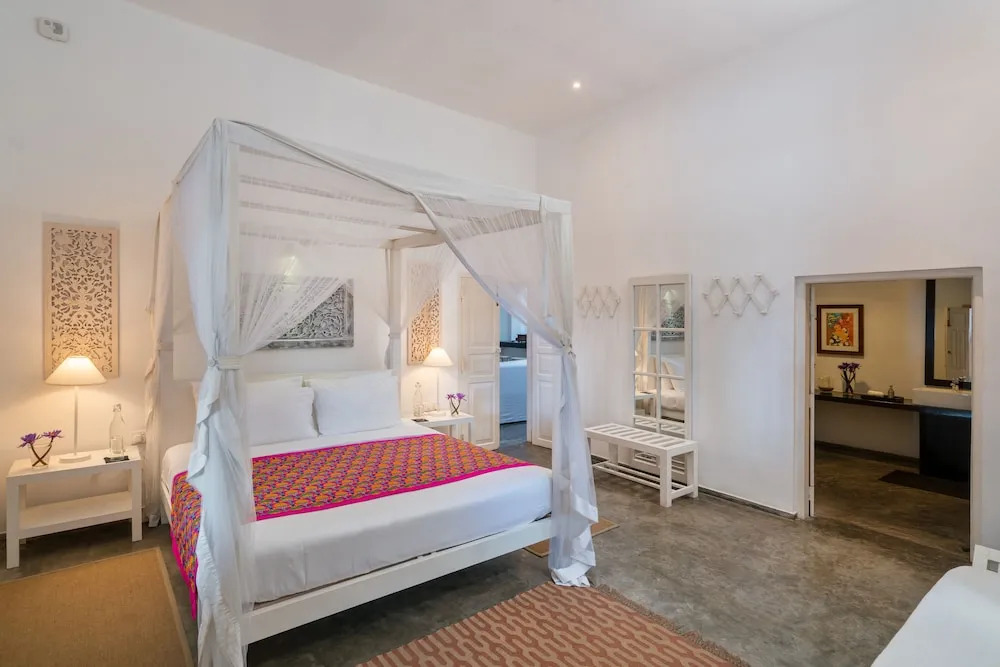 Taru Villas - 906