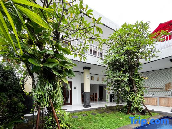 The Lavana Sandat Bali Villa 2 Canggu 3 Bedroom Villa