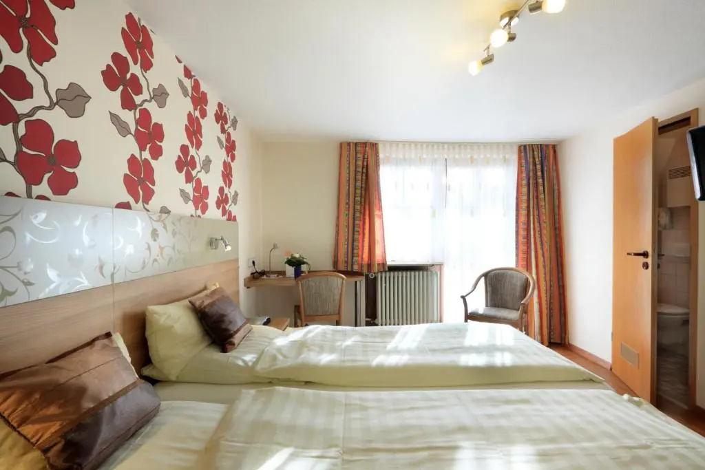 Hotel Pension Stern - Chambres