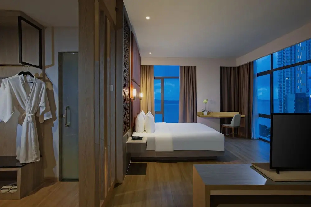 Double Suite (full double bed)