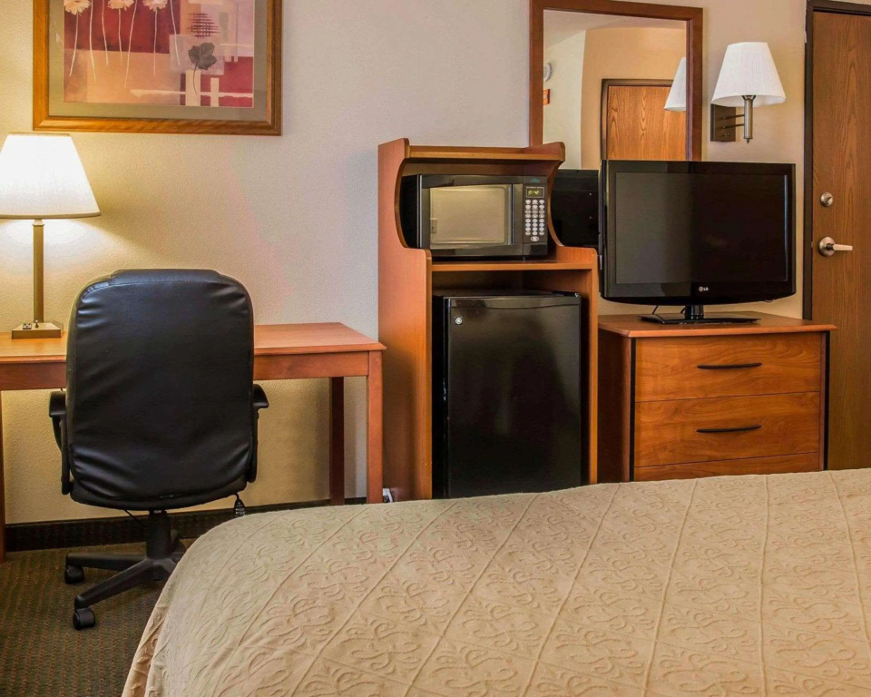 Quality Inn Durand I-69 — 4
