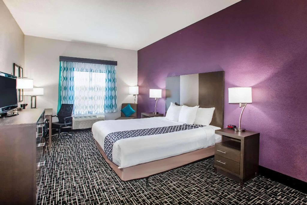 La Quinta Inn & Suites by Wyndham Pontoon Beach - Chambres