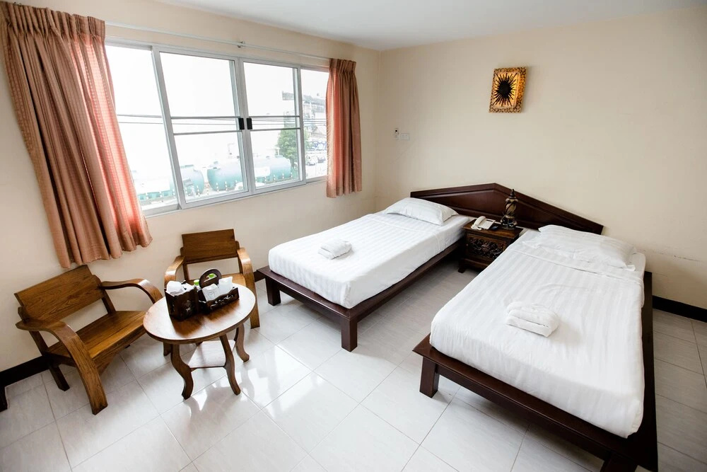 Standard Double room (twin beds)