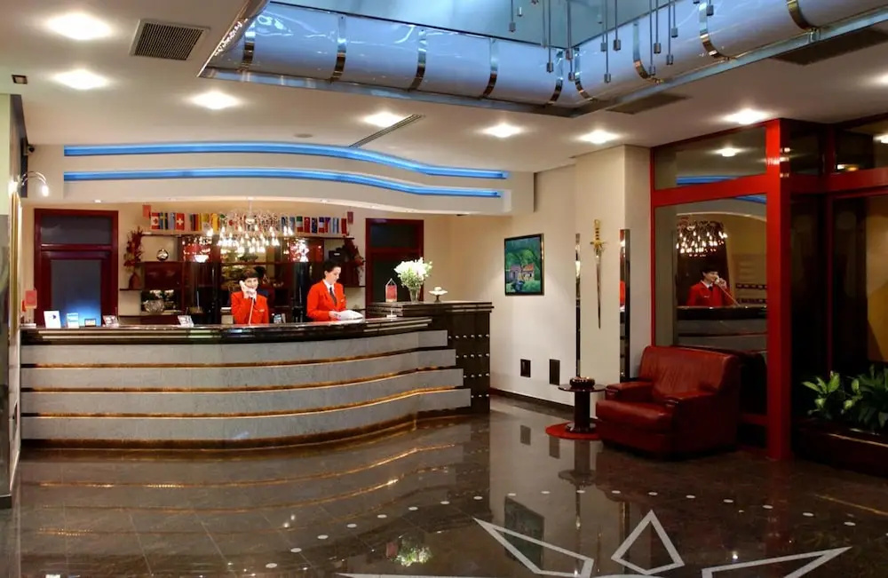 Hotel photo 2