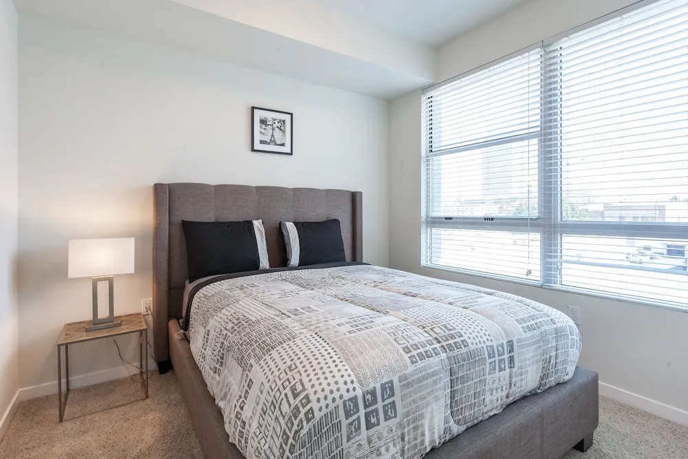 Tripbz Avalo Suites - Chambres