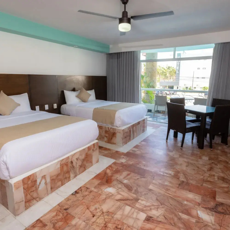 Hotel Solamar Inn - Chambres