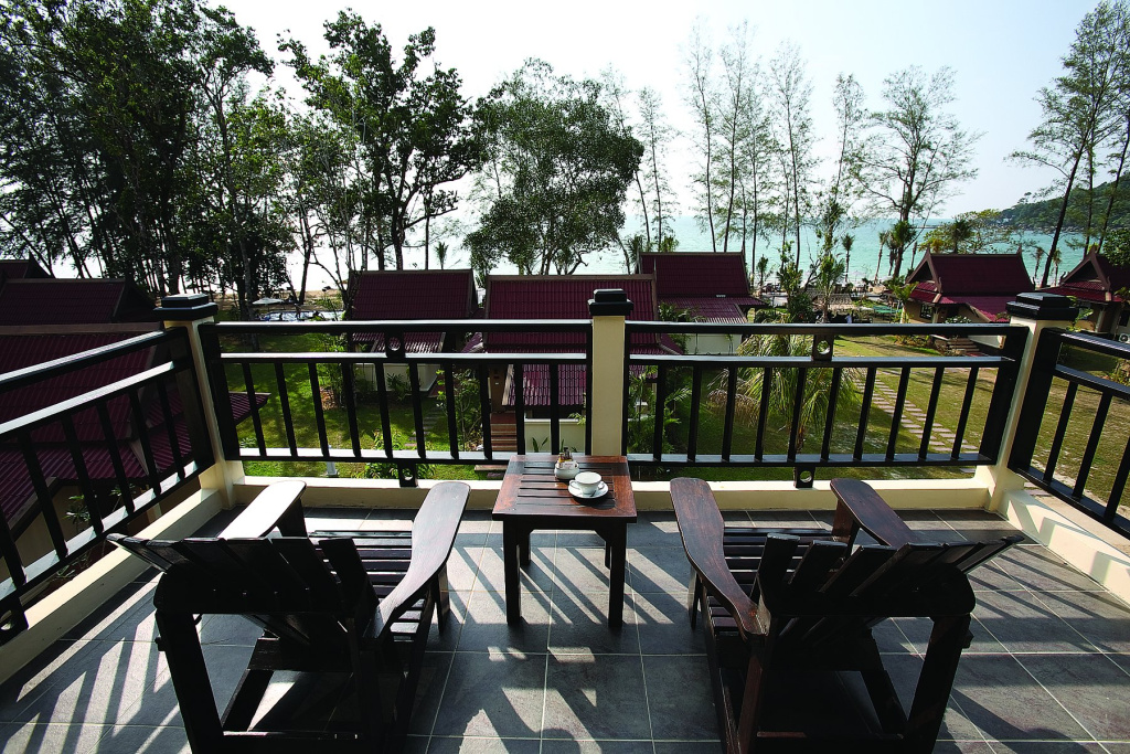 Balcony & Terrace