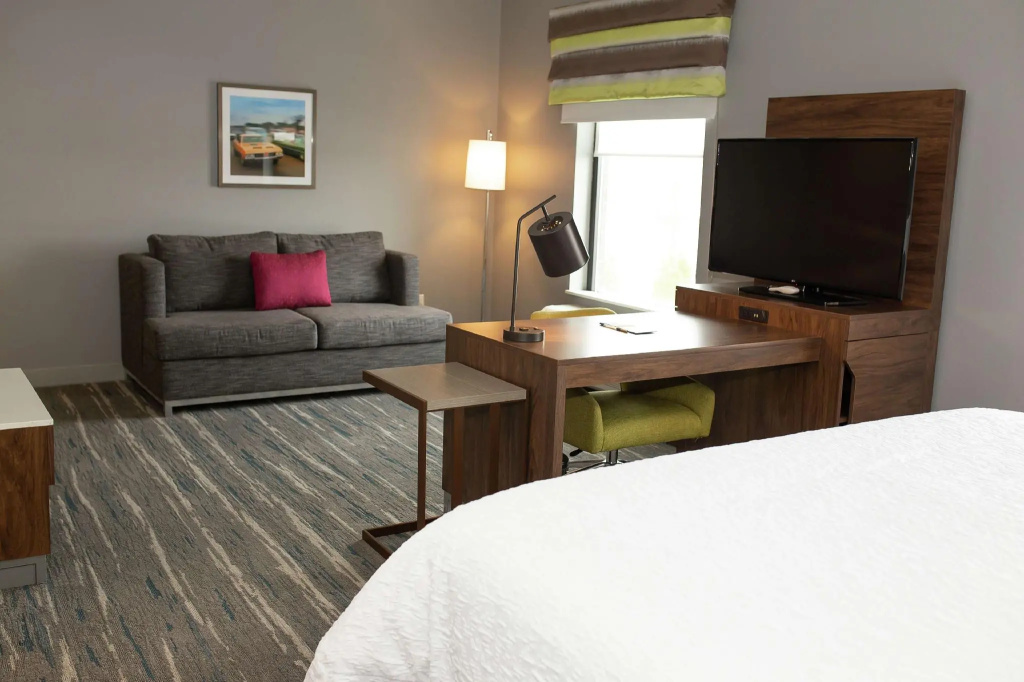 Double Studio (full double bed)