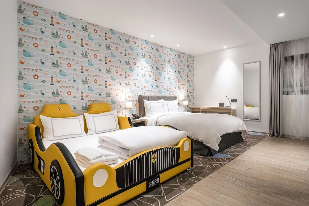 Superior Double room (full double bed)