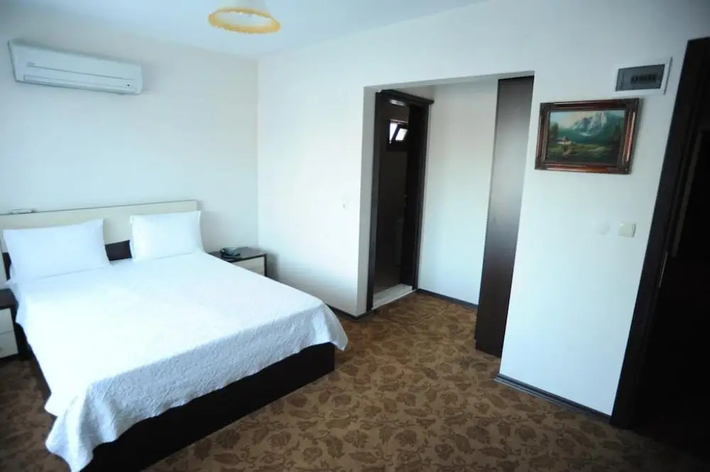 Hotel photo 32