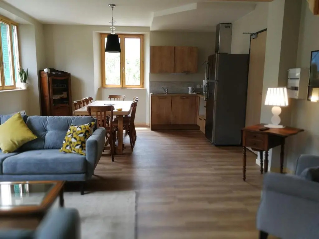 1 Bedroom Double Apartment (full double bed)
