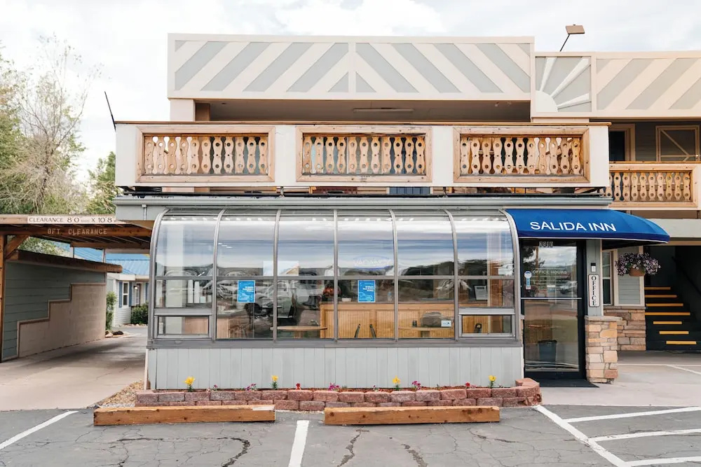 Salida Inn & Monarch Suites