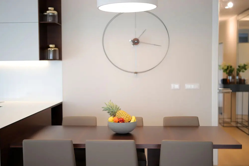 Stylish Apartment 100m from the Beach - фото 2