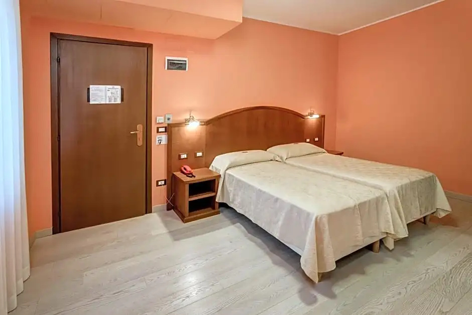 Hotel Italia - Chambres
