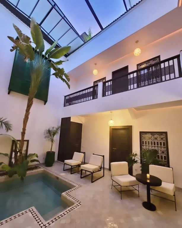 Riad Awatif le 36