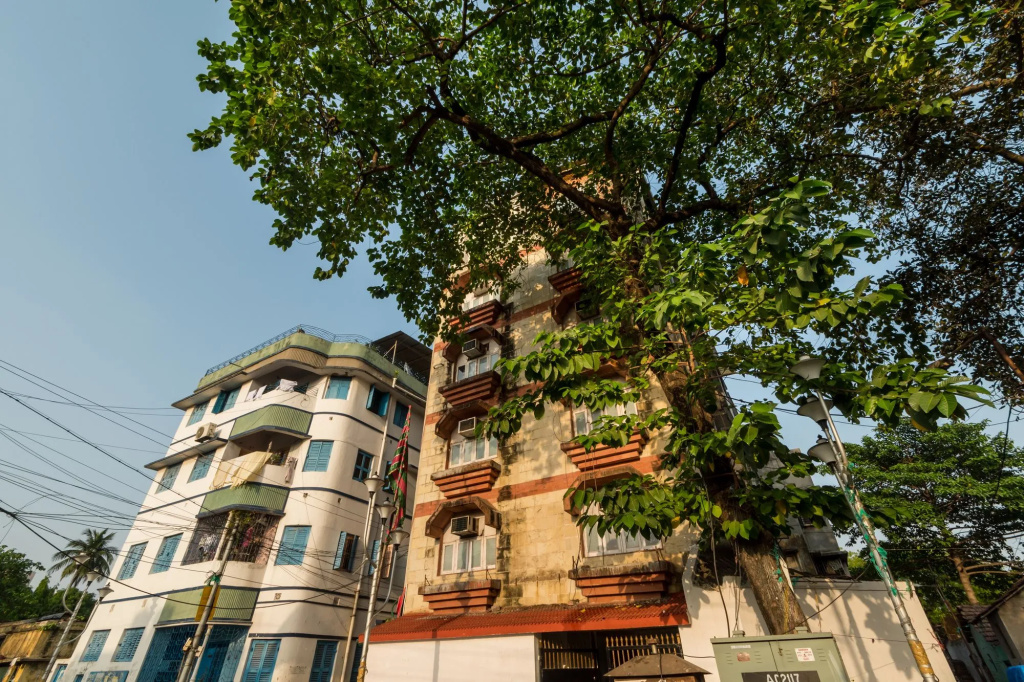 Alipore Guest House