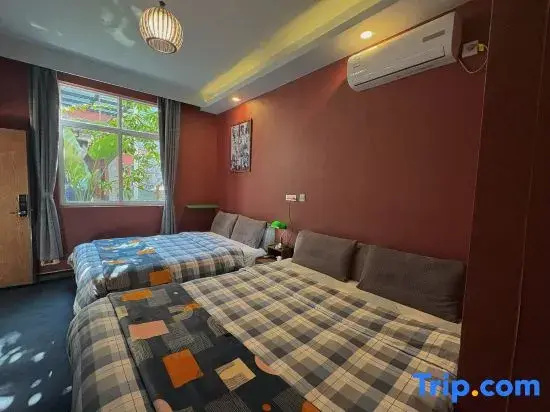 Standard Double room with courtyard view (twin beds)