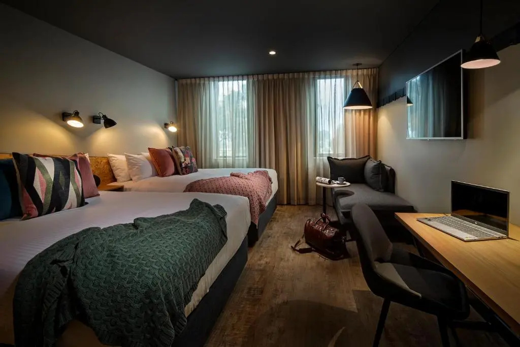 Deluxe Double room (twin beds)
