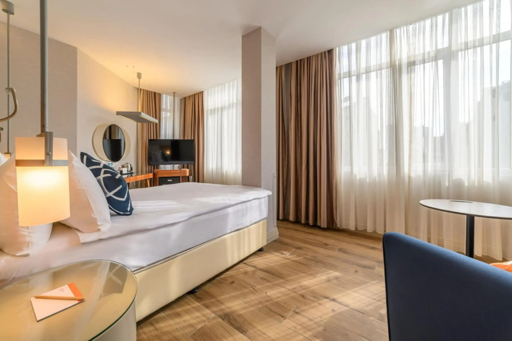Four Points Flex by Sheraton Istanbul Taksim Square — фото