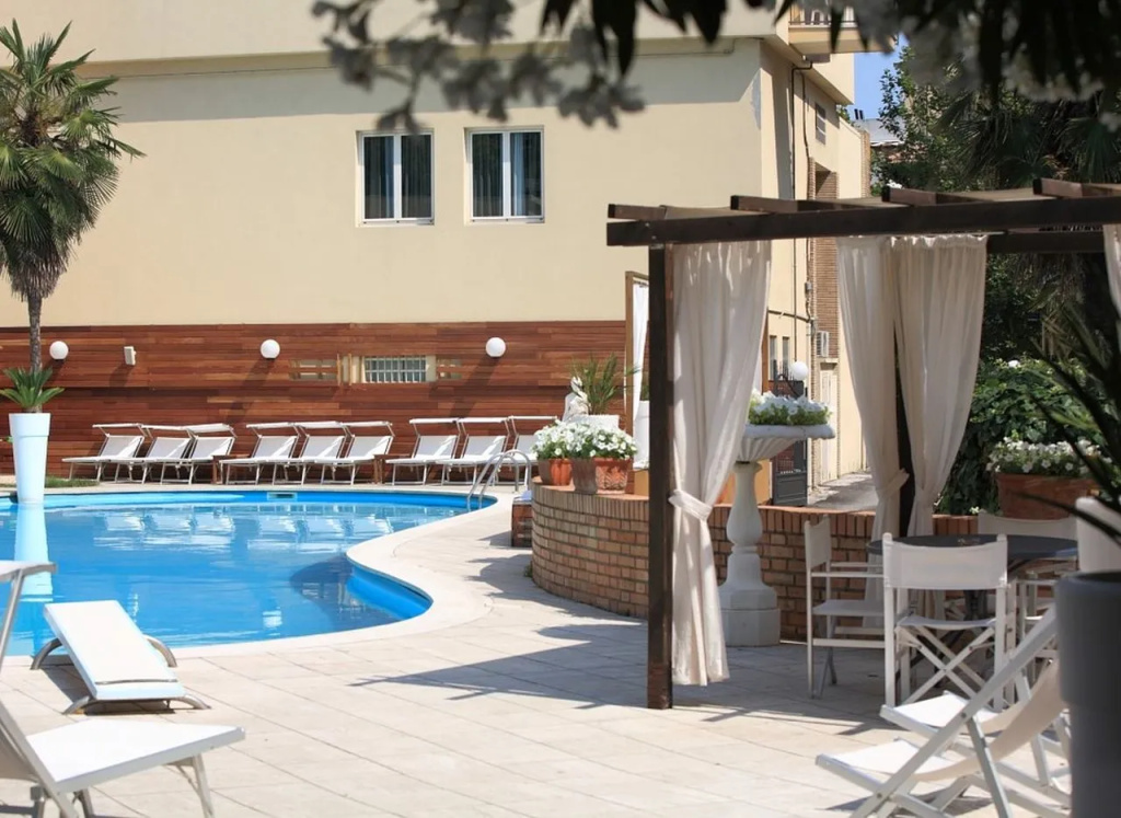 Hotel photo 20