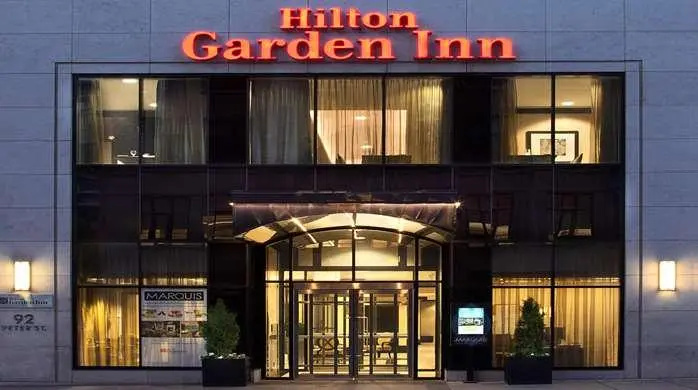 Revery Toronto Downtown, Curio Collection by Hilton - Chambres