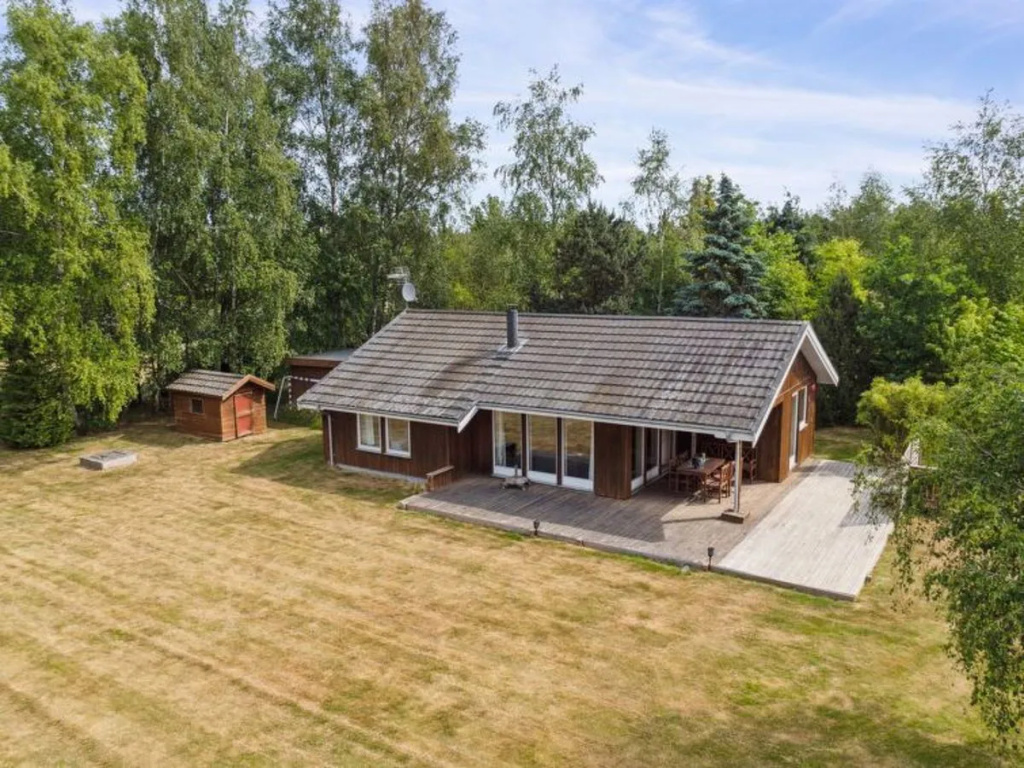 "Aase" - 950m from the sea in Lolland, Falster and Mon