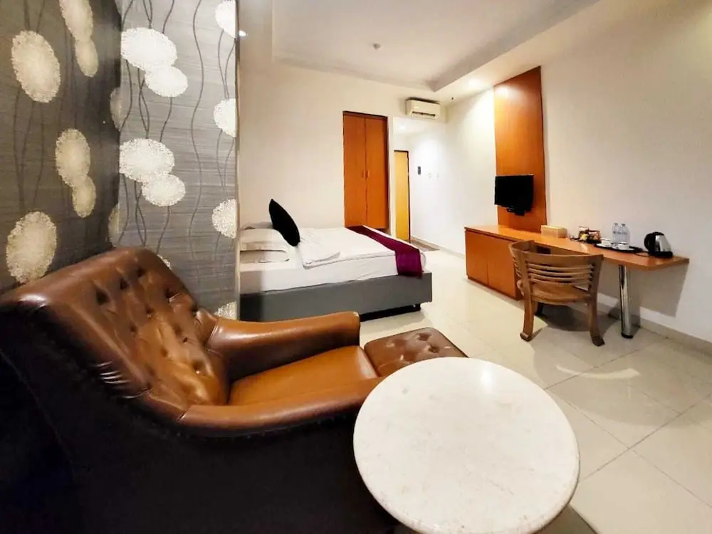 RedDoorz @ Alam Sutera - фото 7