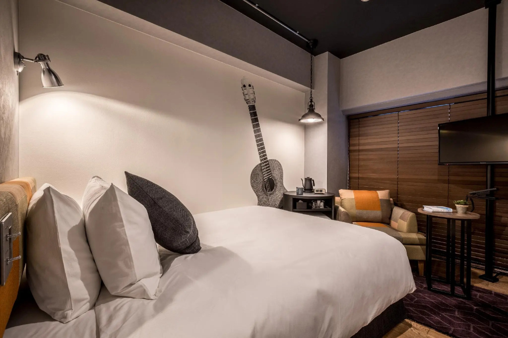 Standard Double room (full double bed)