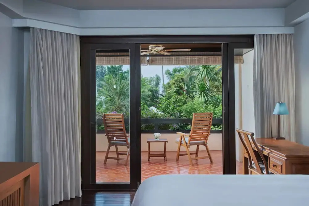 Двухместный номер Standard с балконом и с видом на море 2 отдельные кровати в Renaissance Koh Samui Resort & Spa