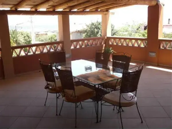 Emerald Coast Hotel - Général
