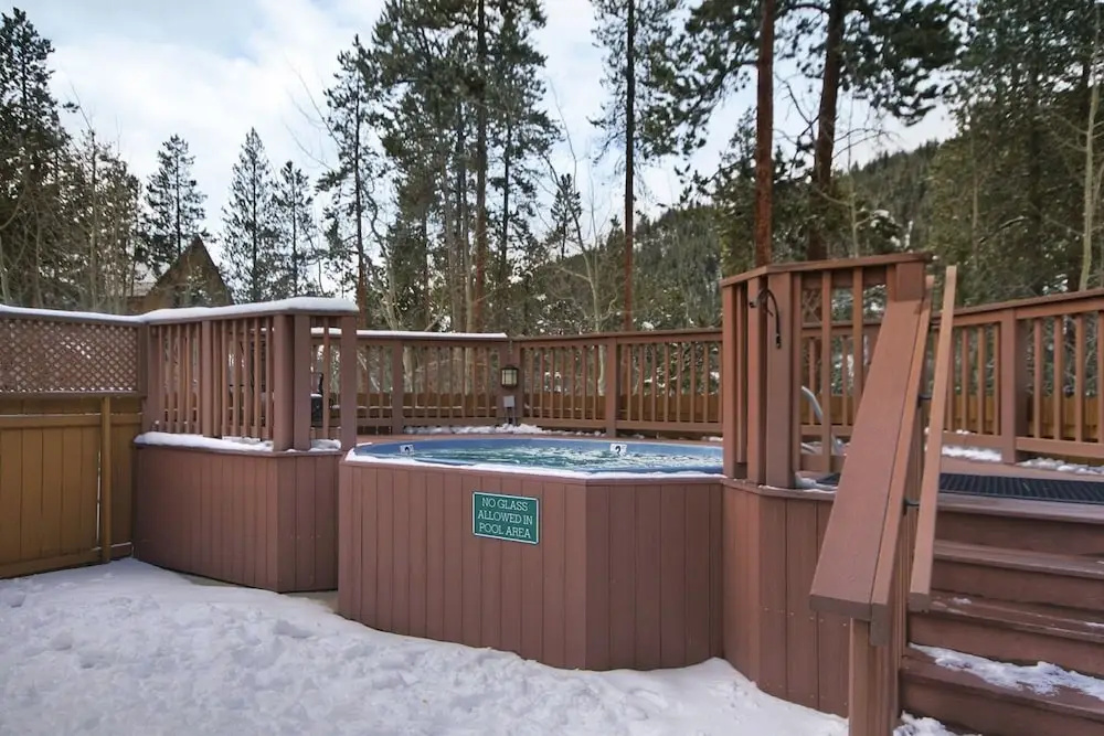 8758 Trappers Crossing 2 Bedroom Condo by RedAwning