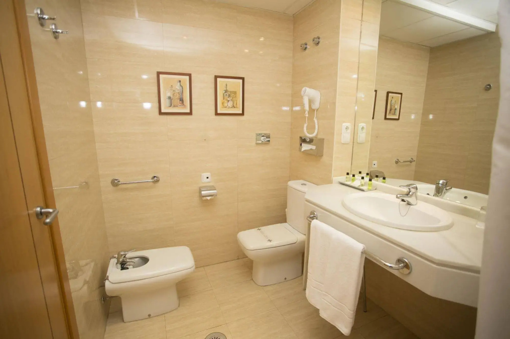 Sercotel Avenida Hotel Almería - Général