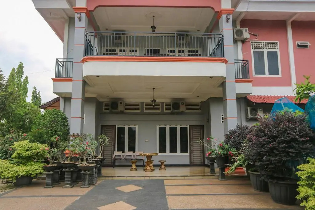 OYO 1156 Fanybella Homestay