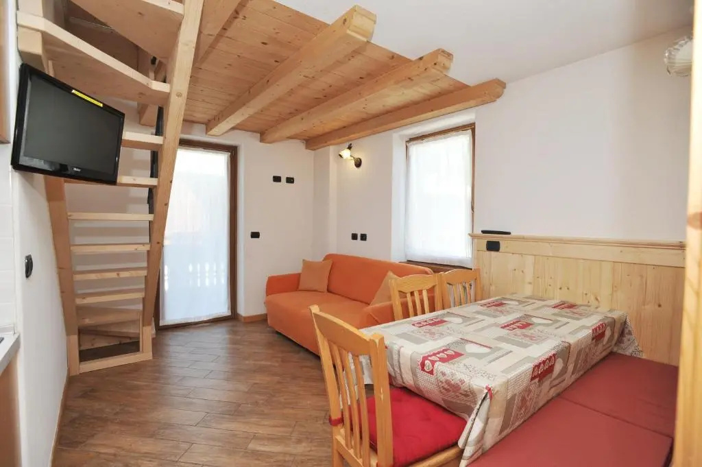 1 Bedroom Apartment with balcony