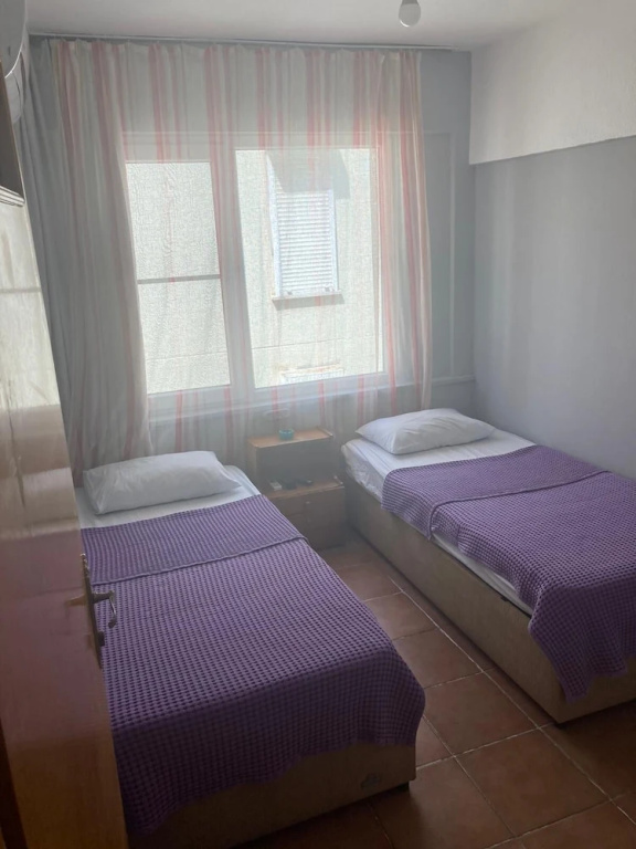 Economy Double room (twin beds)
