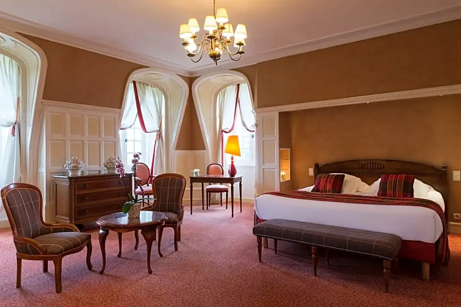 Château de Beaulieu et Magnolia Spa, The Originals Relais - Chambres