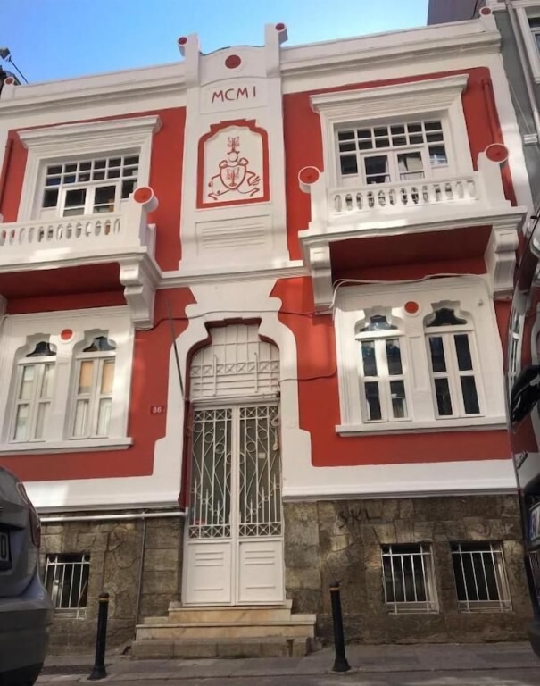 Economy Double room (full double bed)