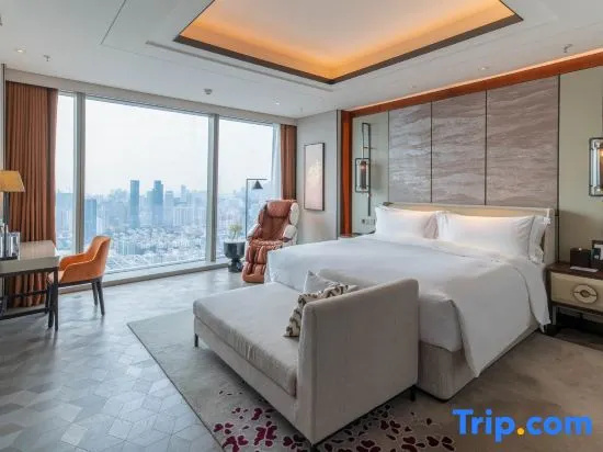 Suite with sunset view