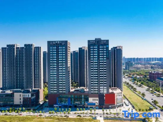 HanTing Hotel (Lianhua Street, Zhengzhou University)