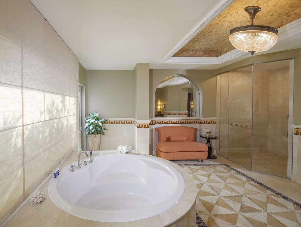 Anantara Desert Islands Resort & Spa