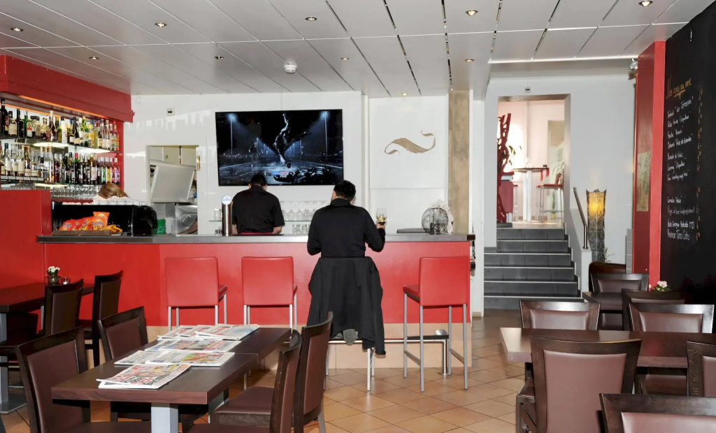 Hotel photo 16