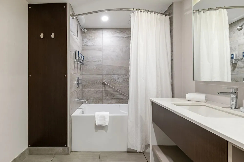 Four Points by Sheraton Levis Convention Centre - Chambres
