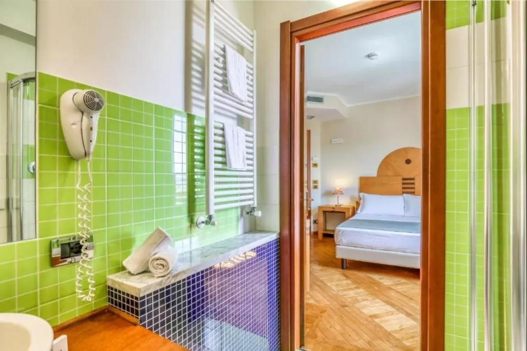 Hotel photo 8