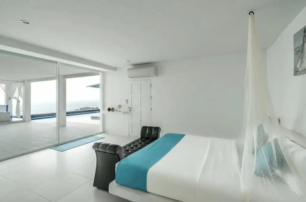 4 Bedrooms Suite