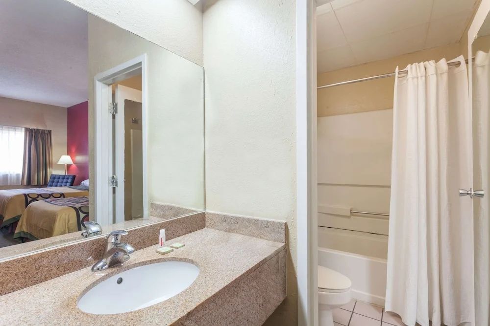 Quadruple Suite
