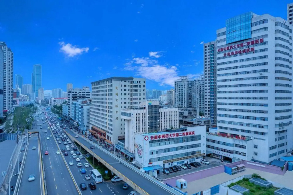 Mengyoung Hotel (Kunming Vientiane City Dongjiao Road Subway Station)